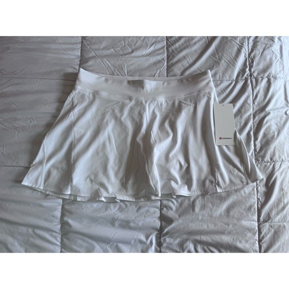 New Lululemon Lightweight High-Rise Tennis Skirt Size 12 White LW8AJGS Skort NWT - Picture 1 of 14